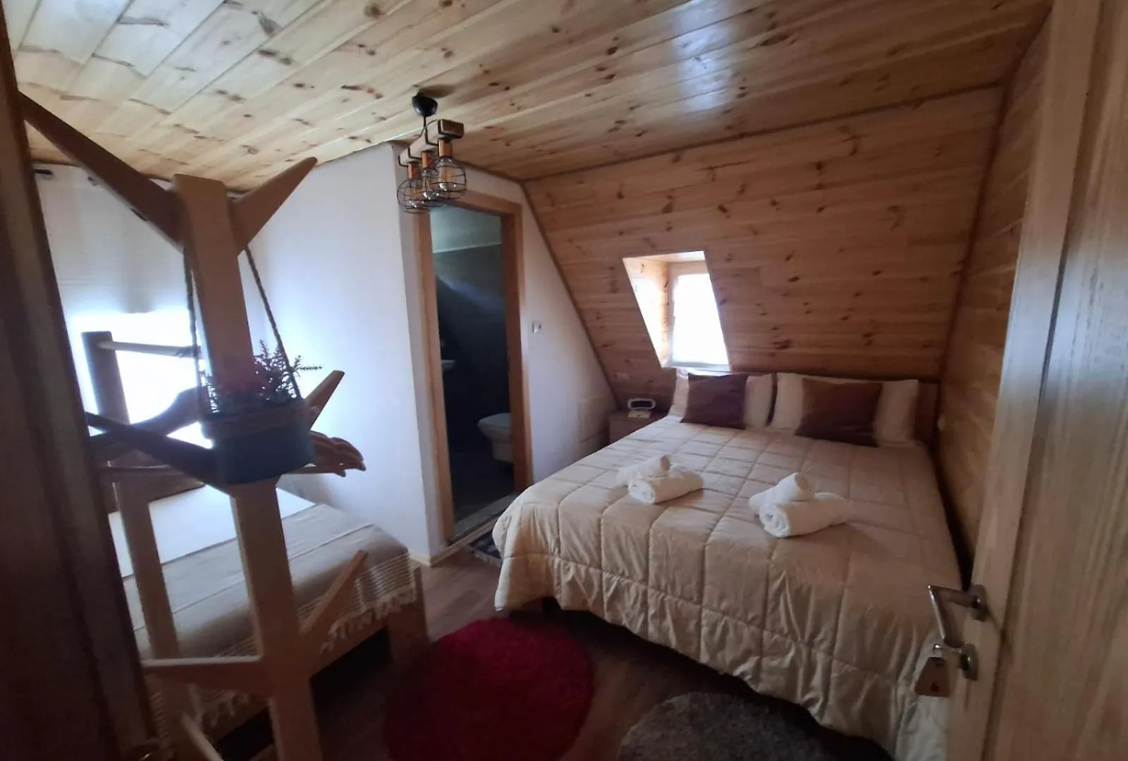 Villa Davisol Theth Albanië